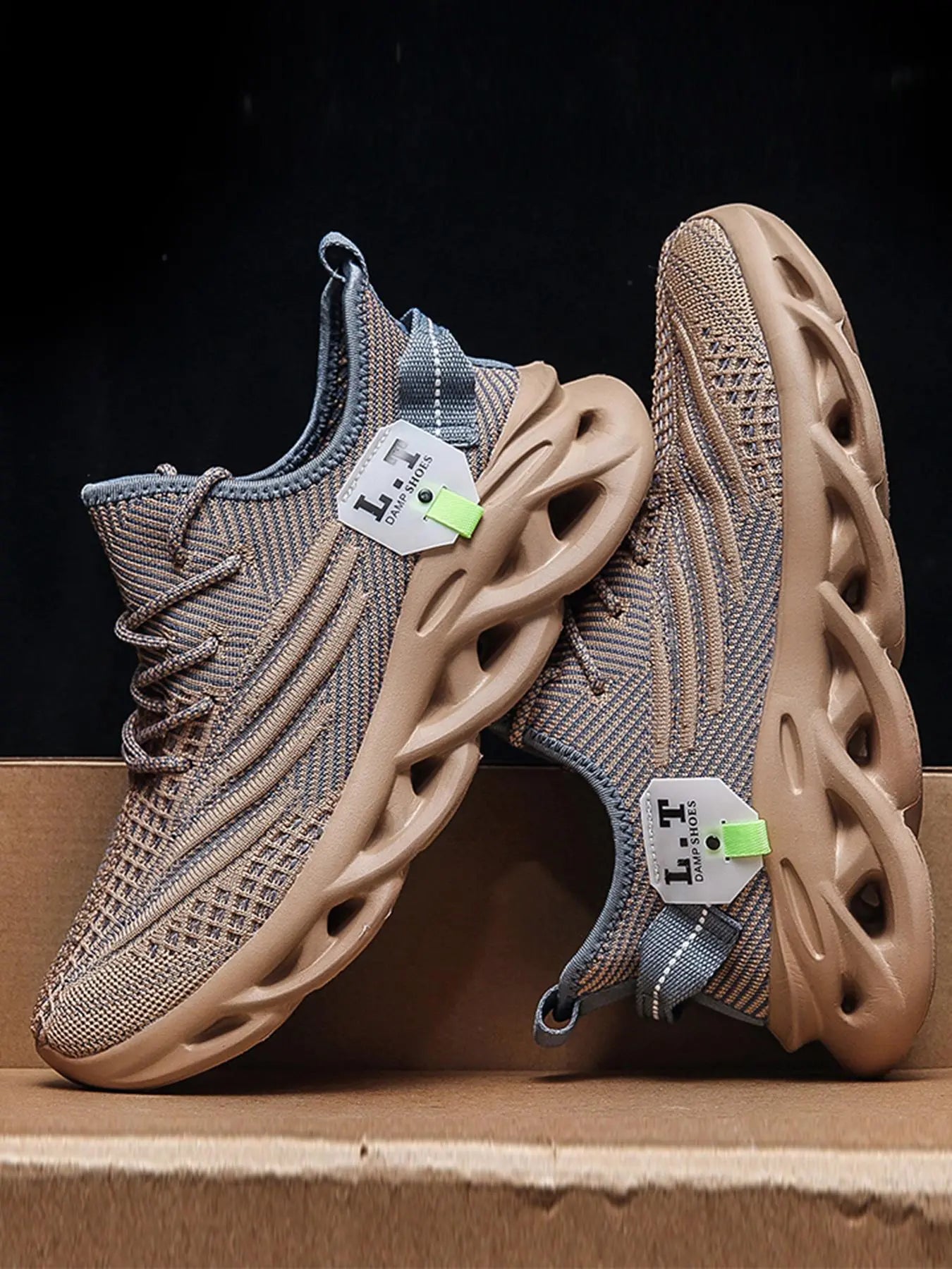 Mens Shoes, Ultra-Light Textured Design Lace-Up Trainers for Treadmill Wear as Gift, Workout Sneakers, Casual Twist Sole Design Sports Running Shoes for Summer 2025